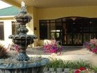 фото отеля Golden Manor Inn & Suites