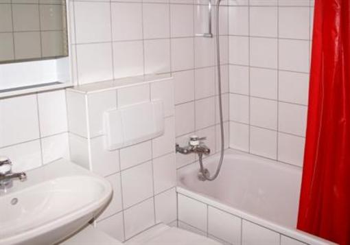 фото отеля Bestzeit Hotel and Sport