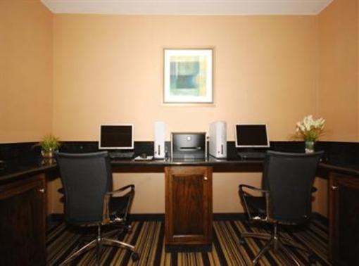 фото отеля BEST WESTERN PLUS Wasco Inn & Suites