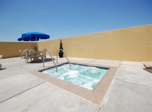 фото отеля BEST WESTERN PLUS Wasco Inn & Suites