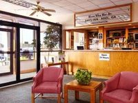 Days Inn Motorsports Park Adel