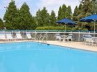 фото отеля Super 8 Motel Willowbrook