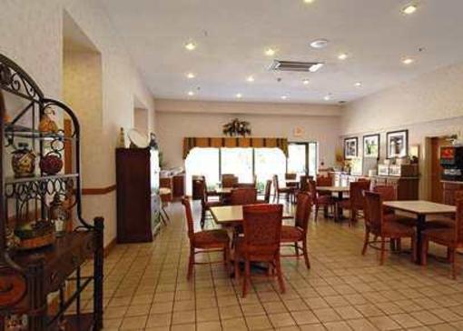 фото отеля Hampton Inn Brevard Pisgah Forest