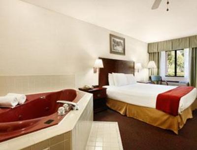 фото отеля Baymont Inn & Suites Manning