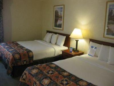 фото отеля Baymont Inn & Suites Grand Rapids Airport