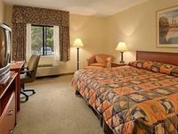 Baymont Inn & Suites Grand Rapids Airport