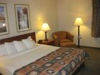 фото отеля Baymont Inn & Suites Grand Rapids Airport