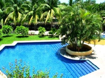 фото отеля Ixtapa Palace Resort