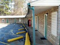 Whispering Pines Motel Asheville