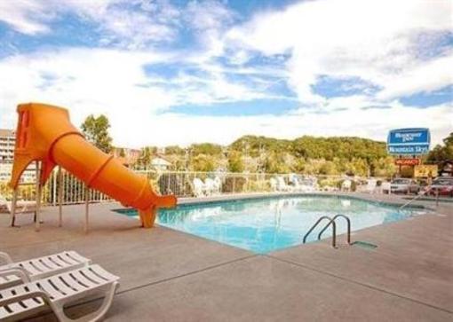 фото отеля Rodeway Inn Pigeon Forge