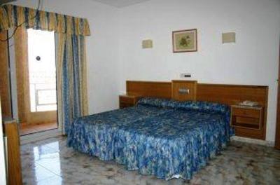 фото отеля Hostal Carel Tenerife