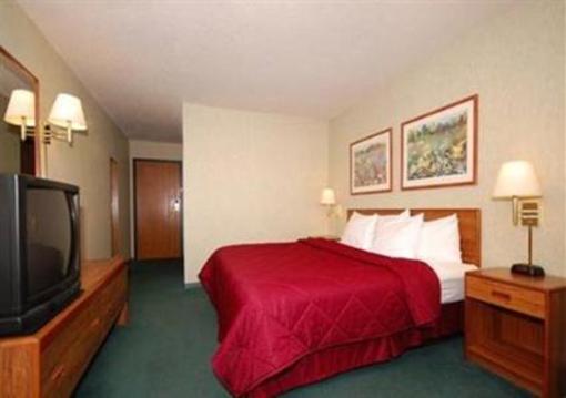фото отеля Econo Lodge Wausau Rothschild
