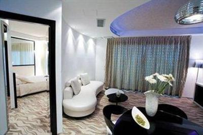 фото отеля Premier and Suites Hotel Cervia