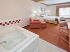 фото отеля Holiday Inn Express Wauseon