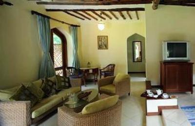 фото отеля Bluebay Beach Resort and Spa