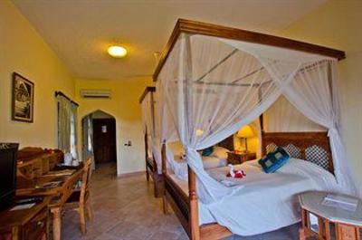 фото отеля Bluebay Beach Resort and Spa