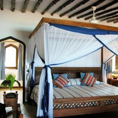 фото отеля Bluebay Beach Resort and Spa