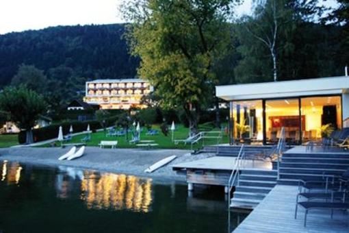 фото отеля Seehotel Hoffmann Steindorf am Ossiacher See