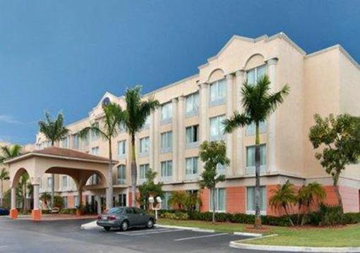 фото отеля Comfort Suites Sawgrass
