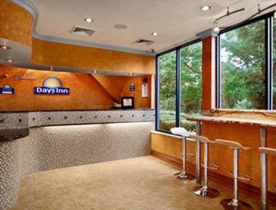 фото отеля Days Inn Nanuet
