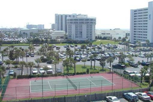 фото отеля Destin Holiday Beach Resort 2