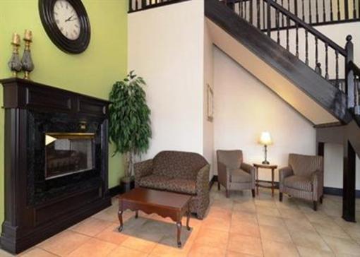 фото отеля Quality Inn & Conference Center Akron