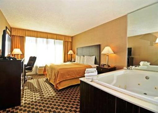 фото отеля Quality Inn & Conference Center Akron
