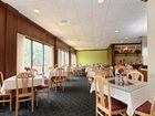 фото отеля Quality Inn & Conference Center Akron