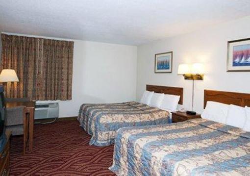 фото отеля Econo Lodge Inn & Suites Stevens Point
