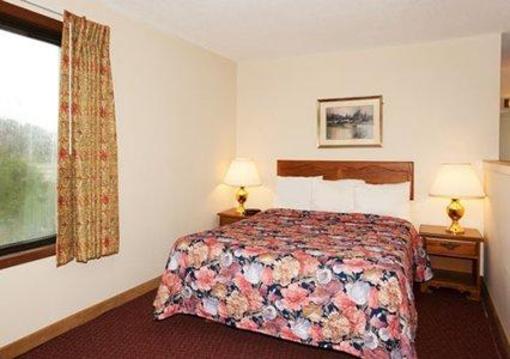 фото отеля Econo Lodge Inn & Suites Stevens Point