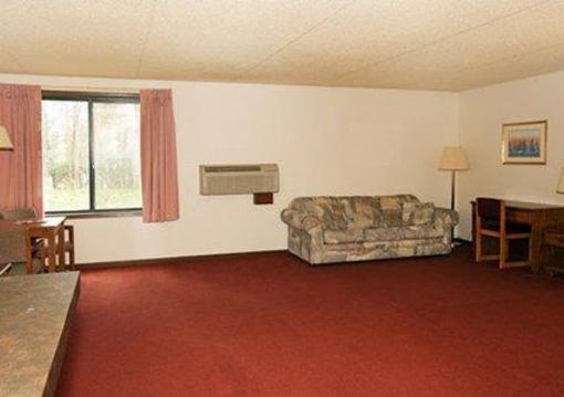 фото отеля Econo Lodge Inn & Suites Stevens Point