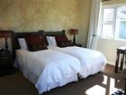 фото отеля 10 Woodlands Road B&B and Self-Catering