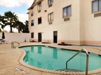 Days Inn And Suites Houston