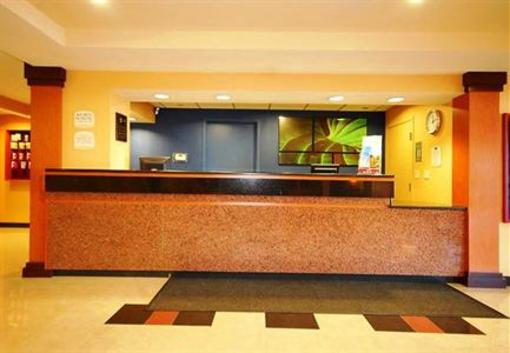 фото отеля Fairfield Inn & Suites Boston North