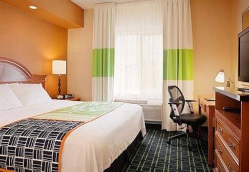фото отеля Fairfield Inn & Suites Napa American Canyon