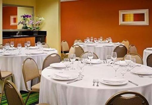 фото отеля Fairfield Inn & Suites Napa American Canyon