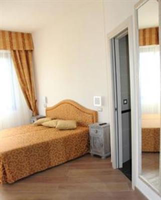 фото отеля Hotel Nettuno Cervia