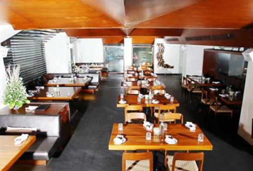 фото отеля Royal Garden Hotel Juhu Mumbai