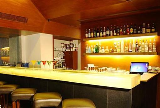 фото отеля Royal Garden Hotel Juhu Mumbai