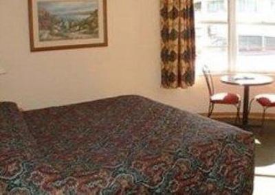 фото отеля Haddon Hall Hotel