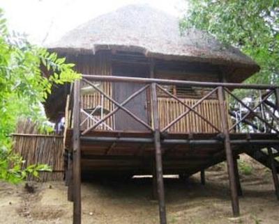 фото отеля Marc's Treehouse Lodge