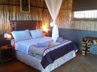 фото отеля Marc's Treehouse Lodge