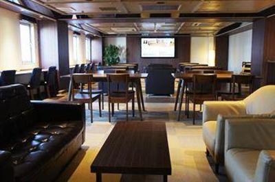 фото отеля Shinjuku Kuyakushomae Capsule Hotel