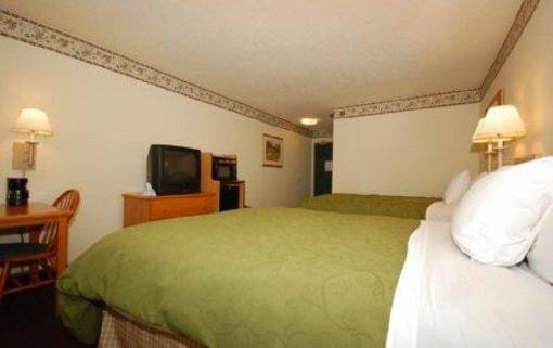 фото отеля Country Inn & Suites Grand Rapids