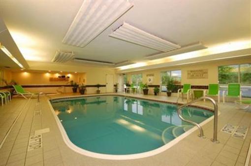 фото отеля Country Inn & Suites Grand Rapids