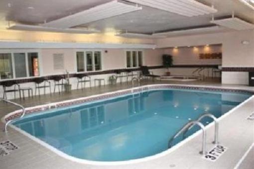 фото отеля Country Inn & Suites Grand Rapids