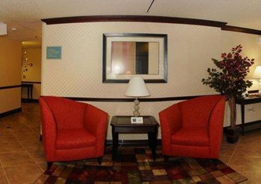 фото отеля Comfort Inn & Suites Maingate South