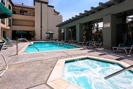 фото отеля Holiday Inn Express Hotel & Suites Silicon Valley Santa Clara