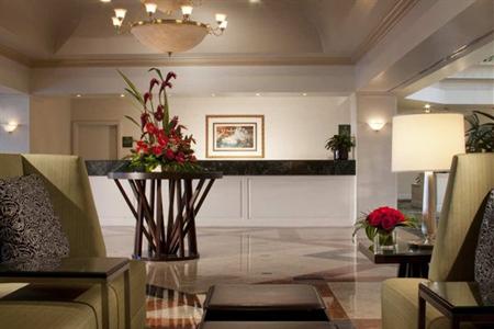 фото отеля Embassy Suites Las Vegas Airport
