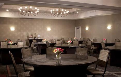 фото отеля Embassy Suites Las Vegas Airport